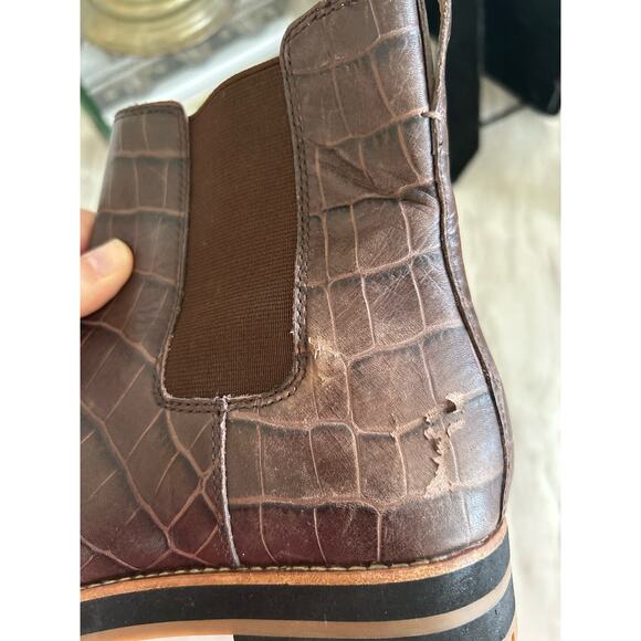 Madewell Ivy Brown Croc Embossed Leather Chelsea Boots - Picture 4 of 11